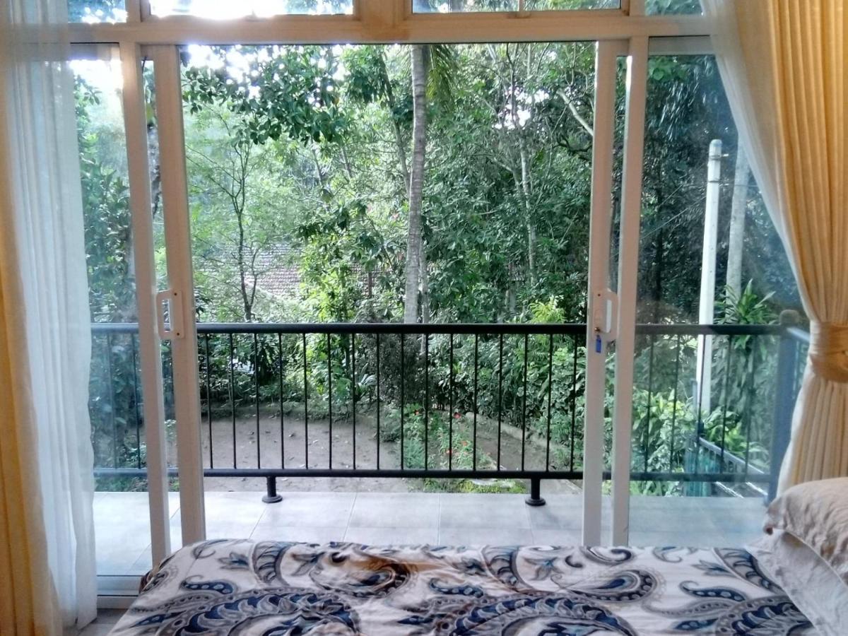 The Bliss Kandy